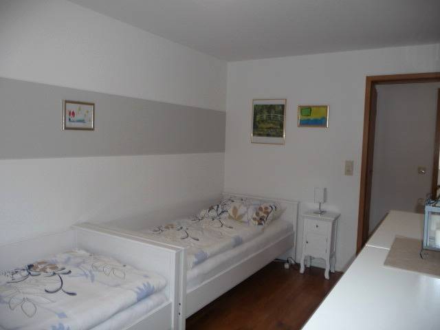 Ganze Ferienwohnung, Ferienwohnungen Wolter-Petersen - Ferienwohnung "Hein" -3-Räume in Husum Hafen, Husum