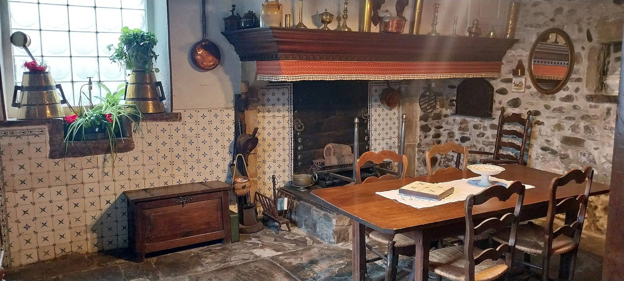 Encantadora granja antigua en Saint-Gladie, 200 m² con jardín in Saint-Gladie-Arrive-Munein, Béarn