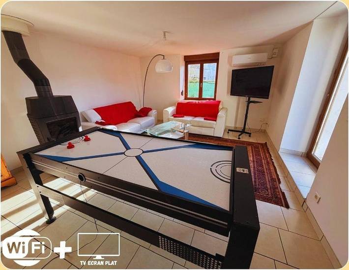 Location de vacances pour 8 personnes, avec balcon dans Socourt