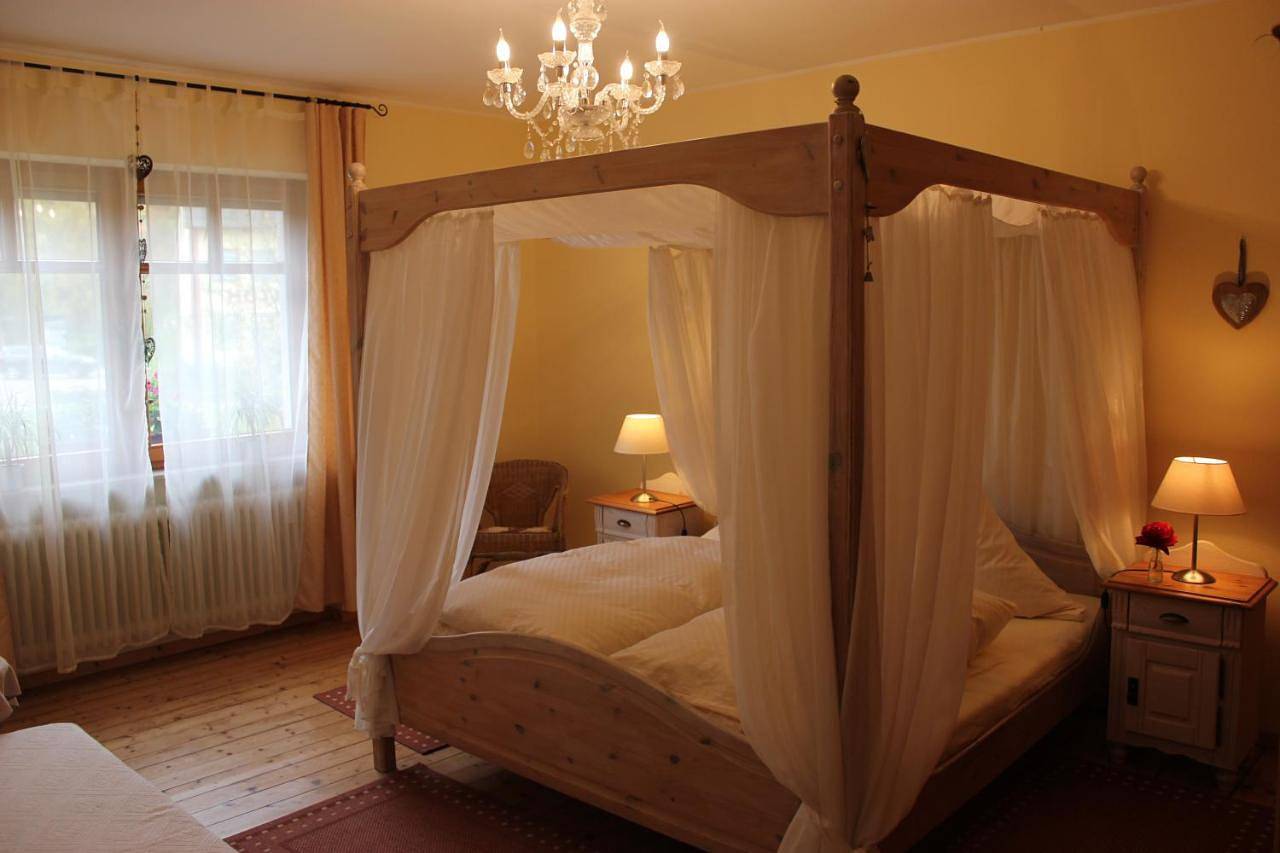 Ganze Wohnung, Ferienwohnung zur Burg Eltz in Burg Eltz, Wierschem