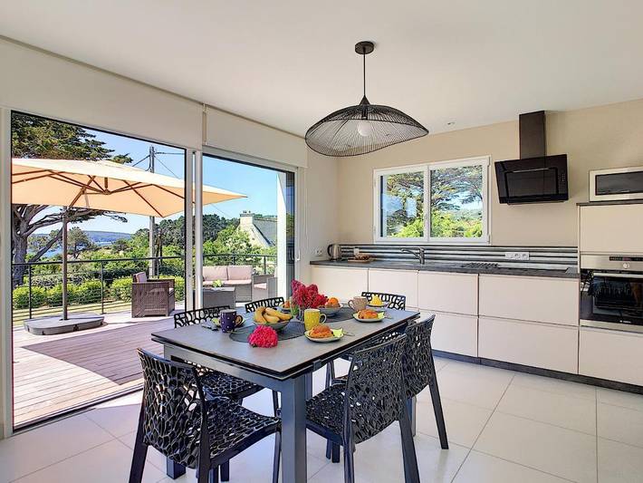 Location de vacances pour 6 personnes, avec jardin dans Plage de Postolonnec - 2