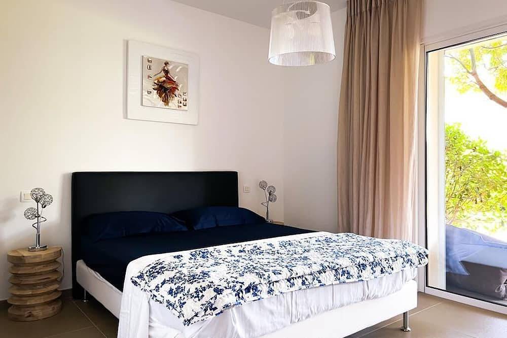 Ganze Wohnung, Pinarello - Luxury 3-room residence 50m from the beach - 6 people 77 m2 Wifi in Pinarellu, Zonza