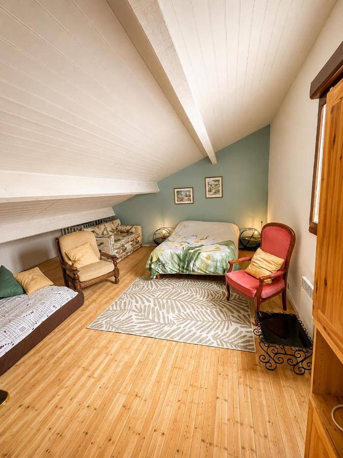 Location de vacances pour 6 personnes, avec vue et jardin à Beaumont-sur-Sarthe - 2