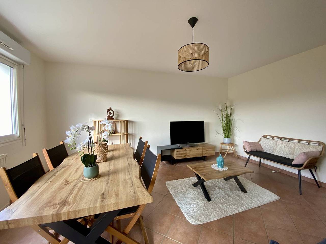 Apartamento entero, Apartamento en Cambo-les-Bains, terraza y 3 plazas in Cambo-les-Bains, Region de Bayona