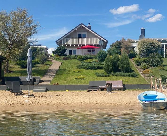 Ferienhaus für 6 Personen, mit Seeblick und Garten sowie Sauna und Ausblick - 1