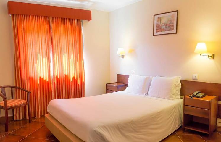 Hôtel pour 2 personnes, avec jardin ainsi que piscine et vue dans Belmonte - 3