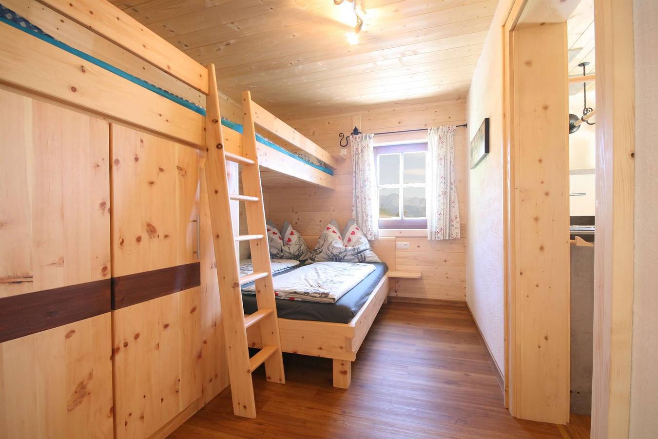 Geheel vakantieappartement, * Hütte, 2 Räume in Lend, Ski Amadé