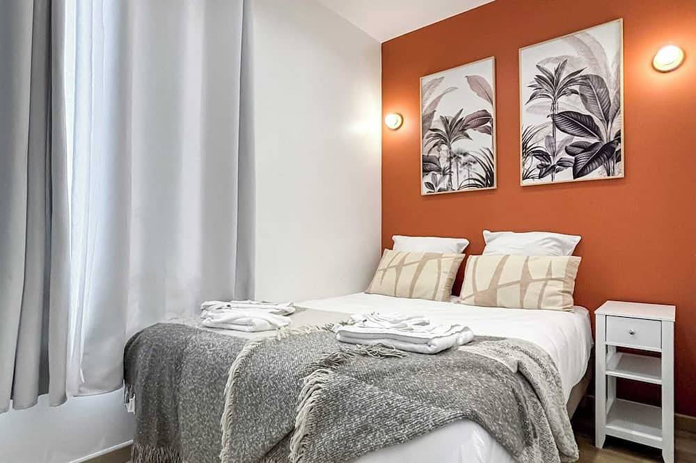 Appartement entier, Hoche B 16 - Une Chambre Appartement, Couchages 4 in Le Pré-Saint-Gervais, Seine-Saint-Denis