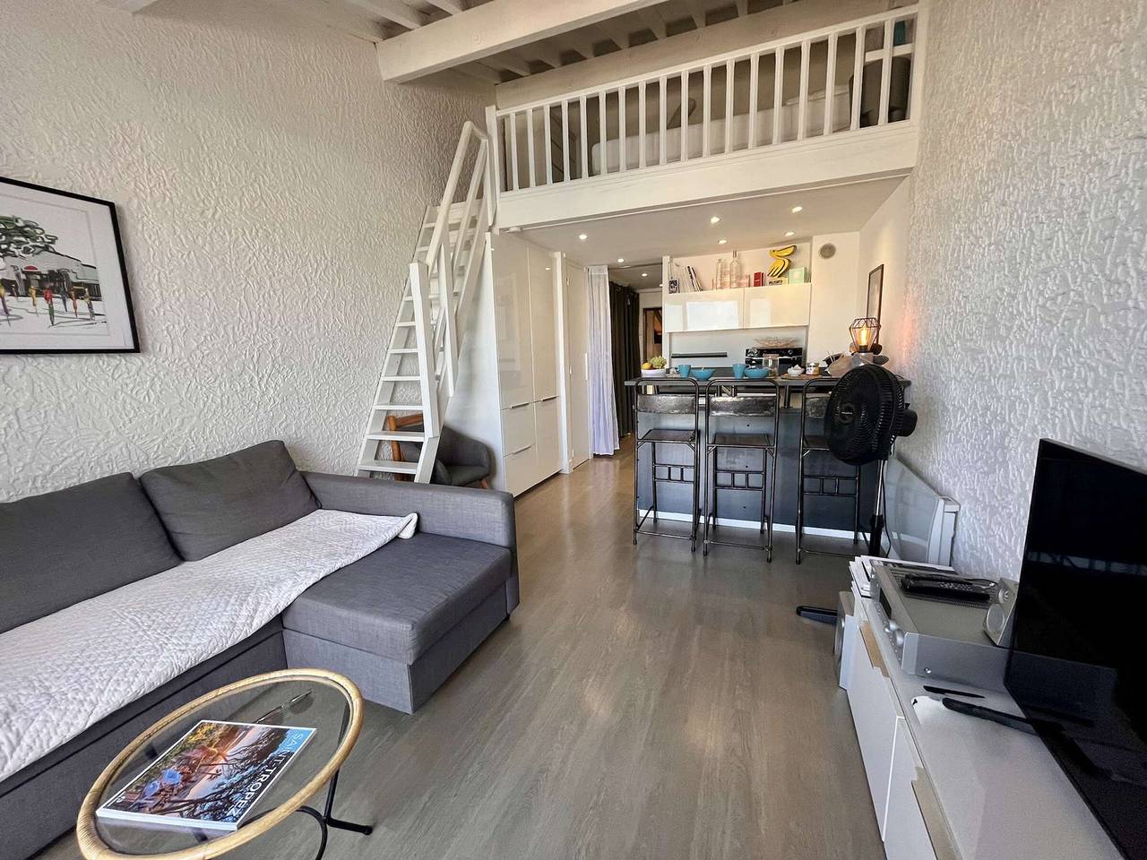 Appartement entier, Studio/Mezzanine aux Marines de Cogolin in Port Cogolin, Cogolin