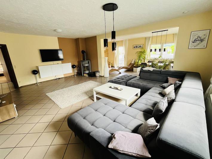 Ferienwohnung für 4 Personen, mit Sauna und Garten sowie Terrasse in Lahntal-Westerwald - 2