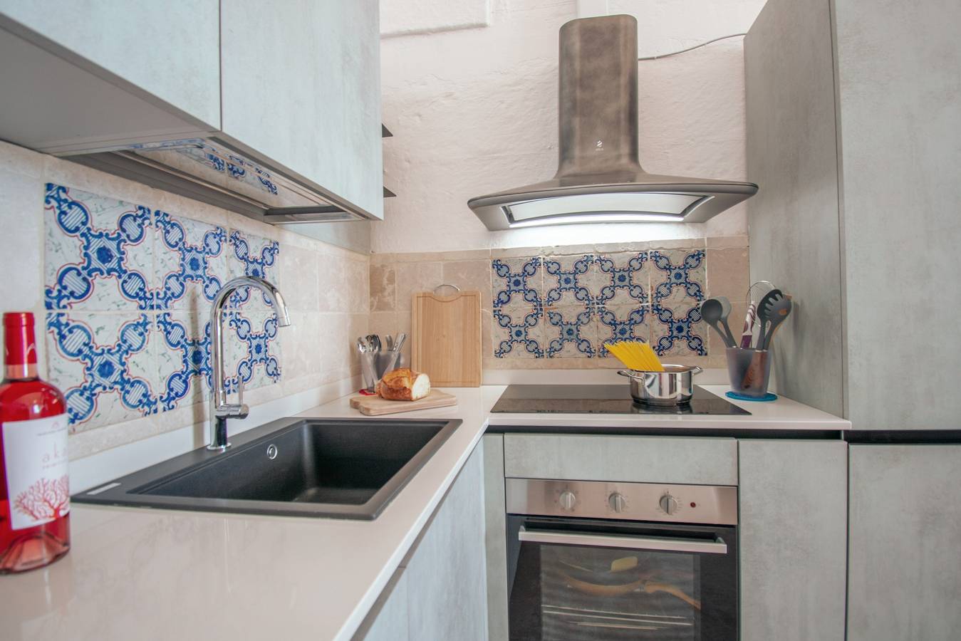 Casa vacanze "Masseria La Scalella - Fortificato" con vista mare, terrazza e Wi-Fi in Manduria, Golfo di Taranto