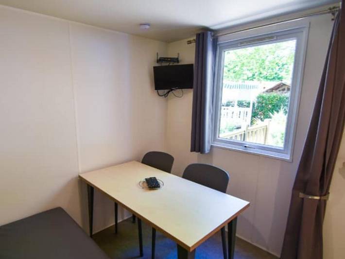 Camping La Forêt Lahitte - Mobilheim 2 personen - 3 Kleeblätter 1 Schlafzimmer 1 Badezimmer in Parentis-en-Born, Côte d’Argent
