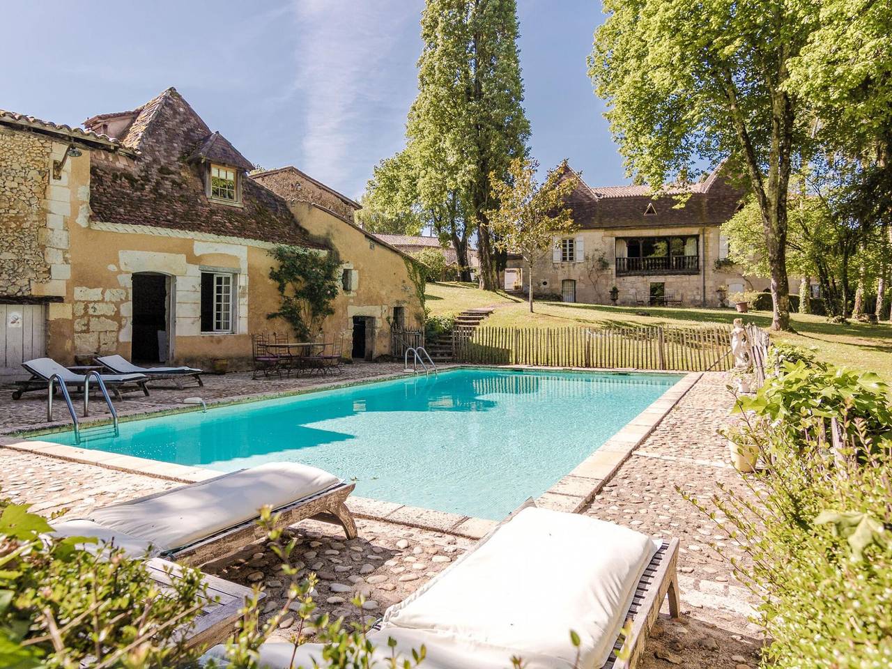 Plushy Villa in Sourzac with Pool, Fitness & Recreation Centre in Sourzac, Périgord Blanc