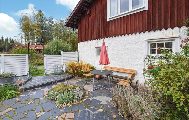 Ganze Ferienwohnung, Ferienwohnung für 6 Personen mit Terrasse in Örebro und Umgebung
