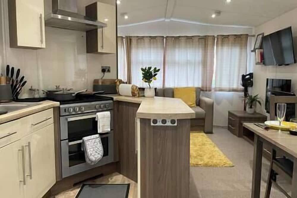 Static Caravan for 5 People in Essex, East of England