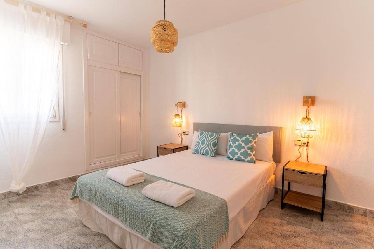 Apartamento entero, One-Bedroom Apartment in Playa de Torregarcía (Almería), Almería