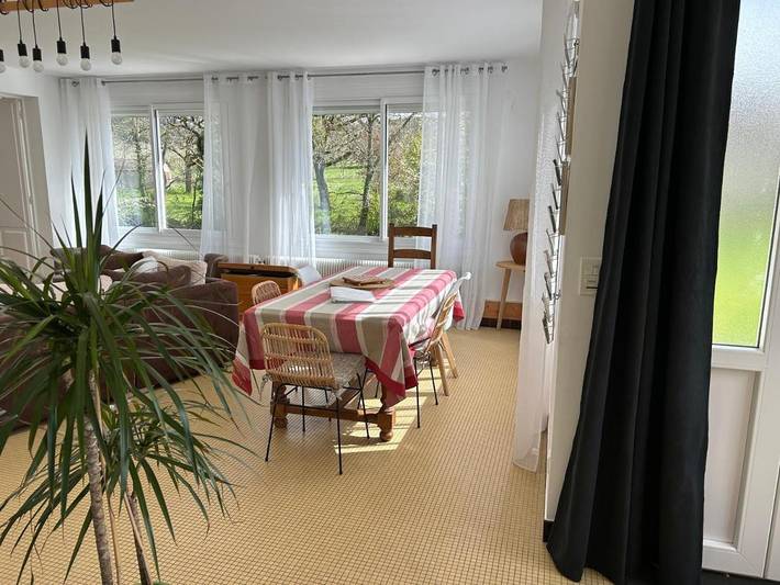 Location de vacances pour 5 personnes, avec jardin à Lacave - 4