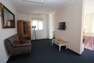 Villa for 6 People in Jezera, Murter, Photo 2