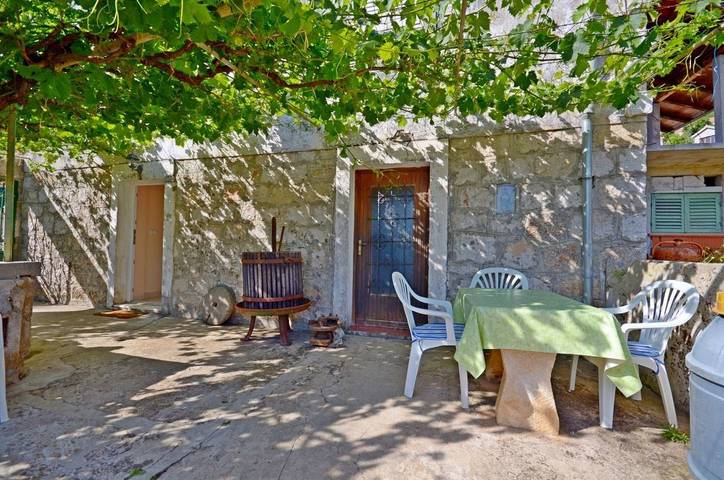 Location de vacances pour 4 personnes, avec jardin, animaux acceptés dans Lastovo - 2