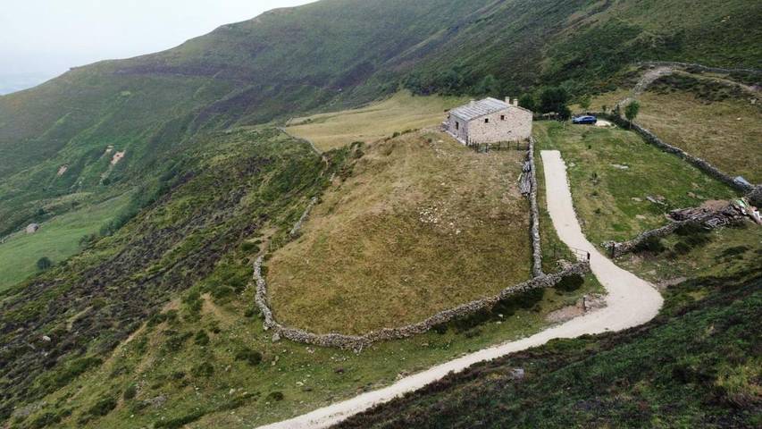 Casa rural para 4 personas, con vistas y jardín en Soba - 4