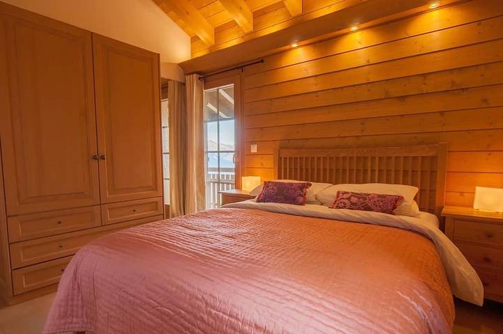 Atemberaubendes Schweizer Ski-Chalet mit atemberaubendem Blick, ideal für Sommer oder Winter in Nendaz, Walliser Alpen