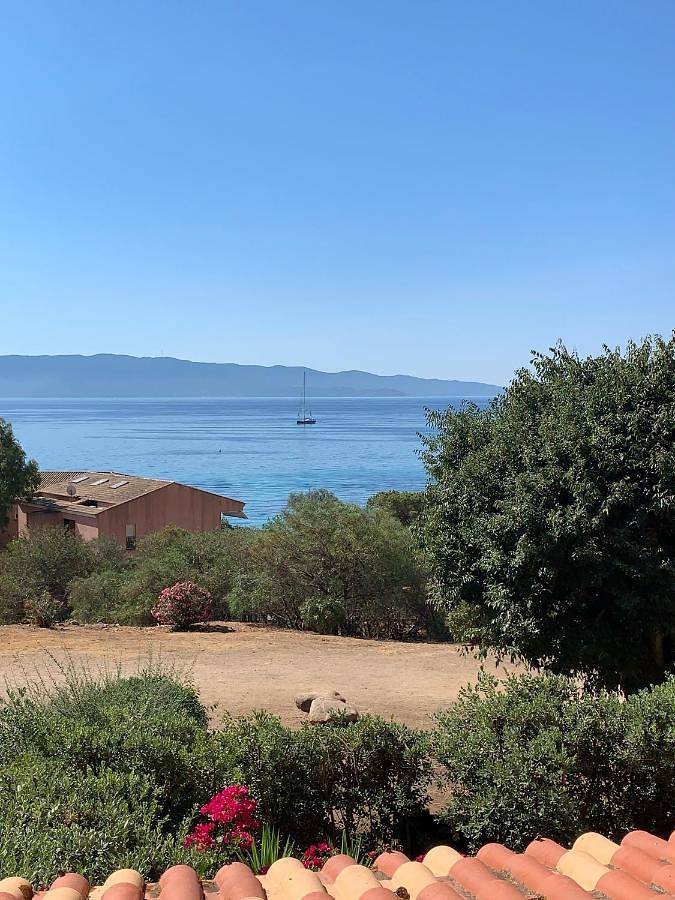 Gîte pour 6 personnes, avec balcon et vue dans Plage Marinella