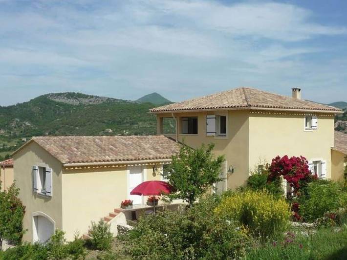 Appartement de vacances pour 2 personnes, avec Balcon et Terrasse ainsi que Jardin et Piscine
