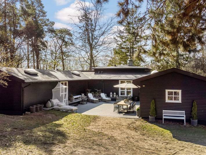 18 Personen Ferienhaus in Frederiksværk in Halsnæs