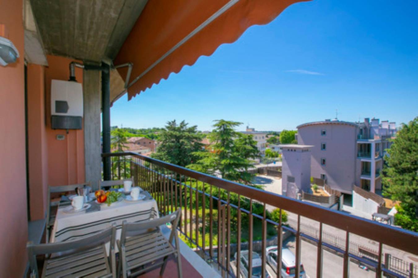 Location De Vacances pour 7 Personnes dans Peschiera del Garda, Montagnes autour du lac de Garde