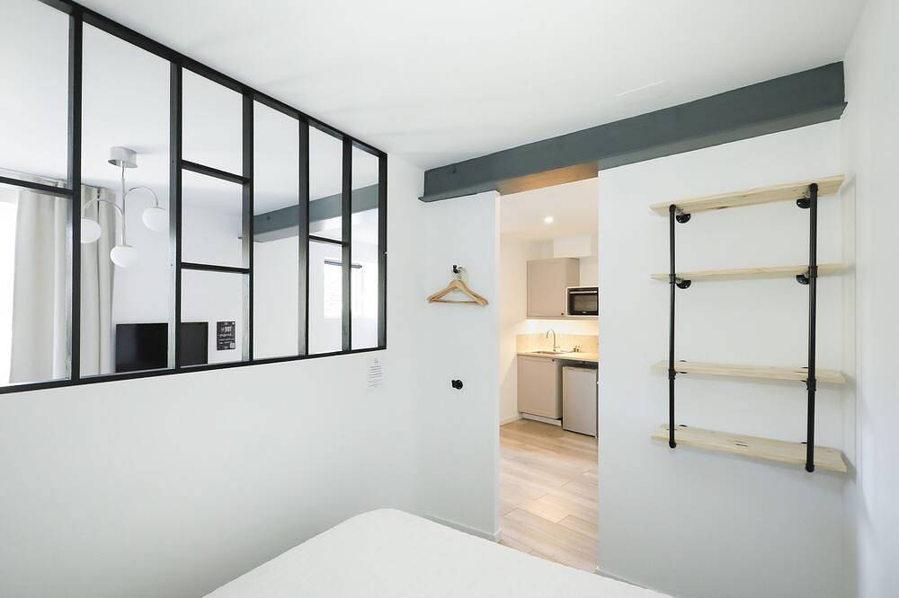 Ganze Wohnung, Studio-Ensuite mit Dusche-Stadt-Breuil Station in La Mure, Isère