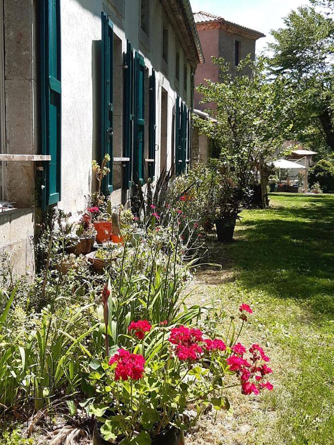 Location de vacances pour 2 personnes, avec Terrasse et Jardin à Montesquieu-Avantès