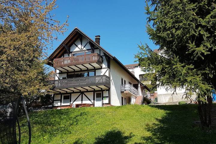 Ferienwohnung für 4 Personen, mit Terrasse und Garten in Seeheim-Jugenheim