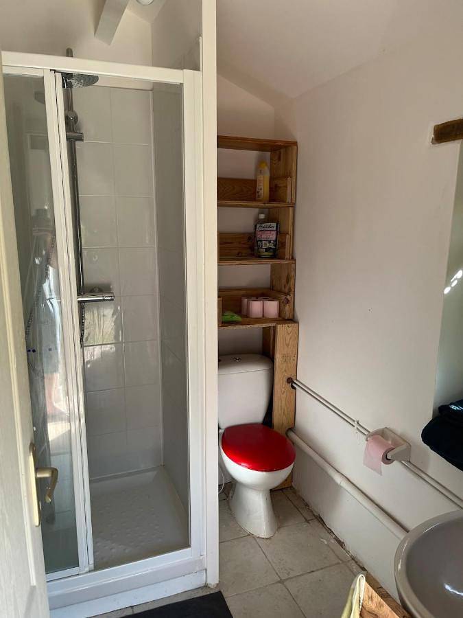 Chambre indépendante avec piscine à Saint Antonin in Espinas, Tarn-et-Garonne