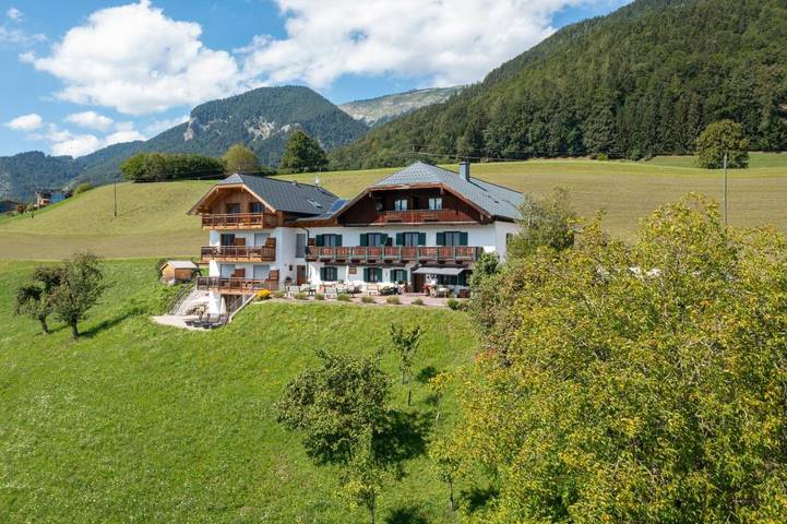 Ferienwohnung für 2 Personen, mit Balkon und Terrasse sowie Garten und Sauna in Sankt Wolfgang im Salzkammergut - 2