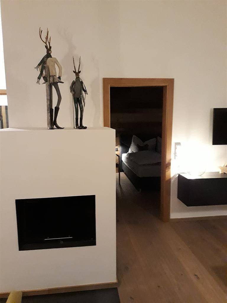 Ganze Ferienwohnung, App. 2-4 Pers.:  2 Schlafräume, Dusche/Wc in Sankt Anton am Arlberg, Arlberg