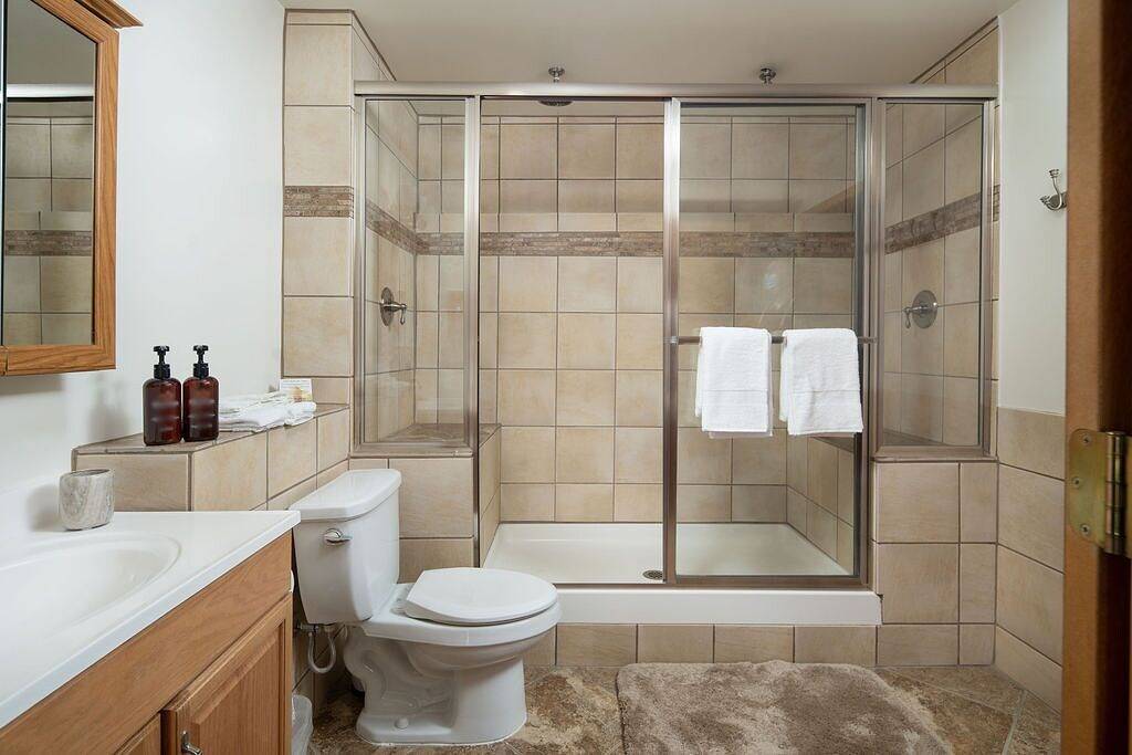 Mountain View Retreat - Epic Views, Pool Table & Garage in Gilpin County