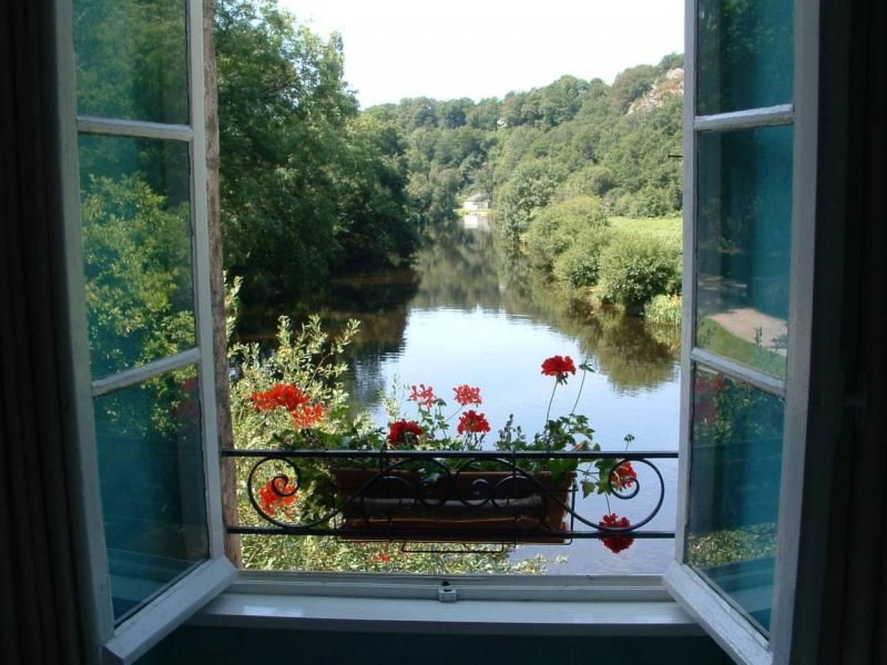 Ganze Wohnung, Unterkunft mit eigenem Garten und Blick auf den Fluss in Quimperlé, Quimper und Umgebung