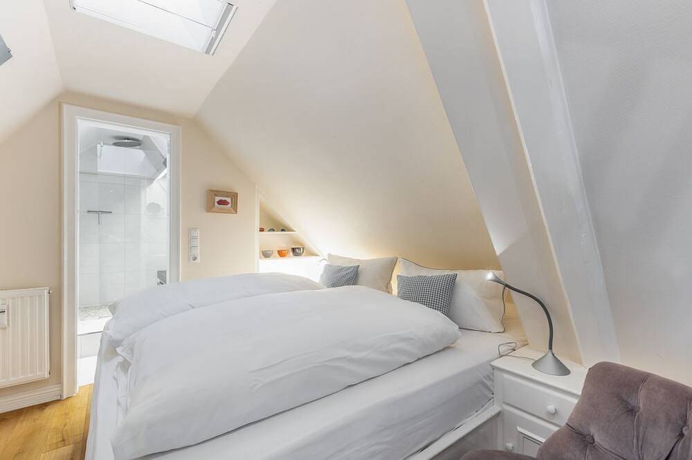 Ganze Wohnung, Kleines Nest (Wattküken) - Das „Kleine Nest“ - Obergeschosswohnung mit in Keitum, Sylt (Gemeinde)