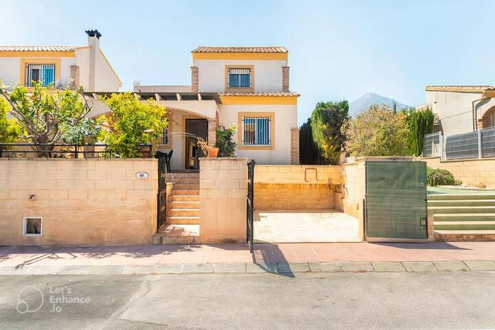 Casa rural para 5 personas, con vistas y piscina para niños además de jardín y piscina, Se admiten mascotas en Polop de la Marina - 3