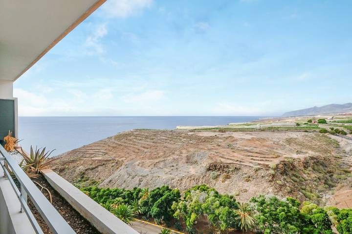 Hel lejlighed, Modern Apartment “Mar Azul Vista Mar” with Sea View, Wi-Fi, Terrace & Shared Pool in Marazul, Adeje