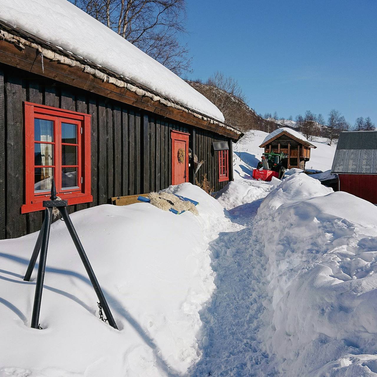 Restaurierte Hütte aus dem Jahr 1852 in der Region Bergsjø in Ål