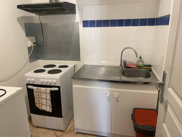 Bungalow pour 4 personnes, avec jardin ainsi que piscine et terrasse