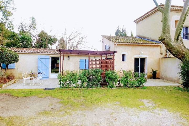 Villeneuve-les-Avignon, auf dem Land, ziemlich pavillont2 40m2. in Villeneuve-lès-Avignon, Nimes und Umgebung