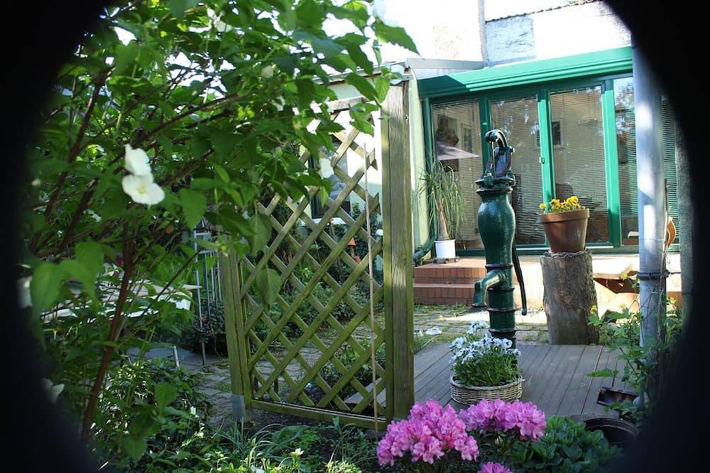 Ganze Wohnung, Ferienwohnung Zehdenick für 1 - 4 Personen mit 2 Schlafzimmern - Doppelhaus in Zehdenick, Ruppiner Seenland