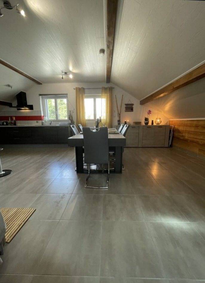 Gîte pour 8 personnes, avec jacuzzi et sauna ainsi que jardin et terrasse à Foncine-le-Haut - 3