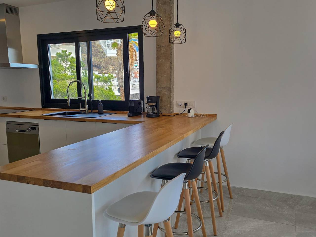 Stunning Villa with Private Pool and Garage in Tabaiba in Tabaiba, El Rosario