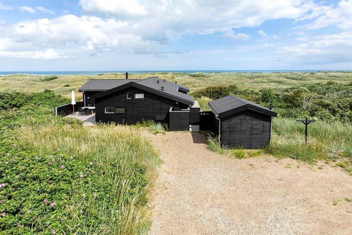 Ferienhaus für 6 Personen, mit Terrasse und Garten sowie Sauna in Tversted