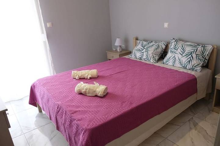 Location de vacances pour 3 personnes, avec terrasse dans Cos Ville - 2