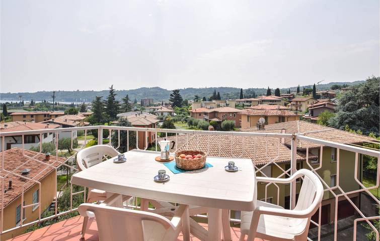 Gîte pour 5 personnes, avec vue sur le lac et terrasse à Salò - 4