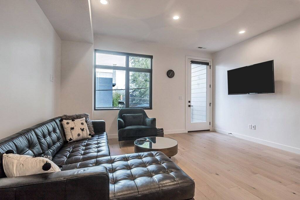 Vacation Home for 7 Guests in Salt Lake City, Great Salt Lake